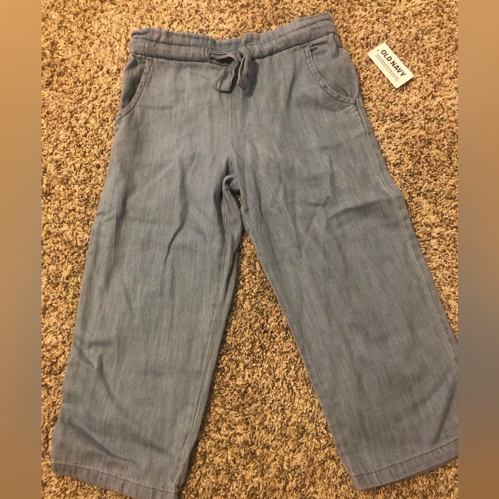 4T Old Navy wide leg jeans